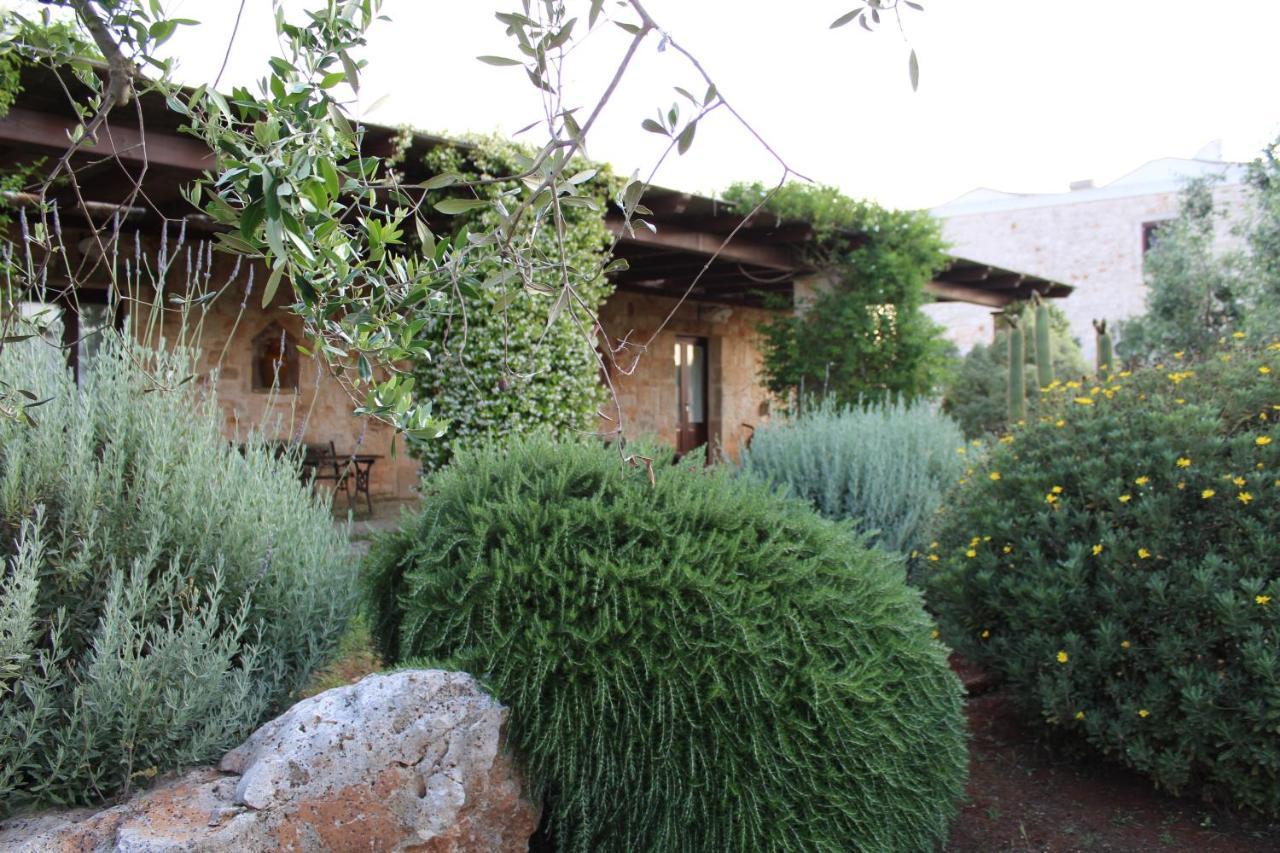 Masseria Tolla Остуни Экстерьер фото