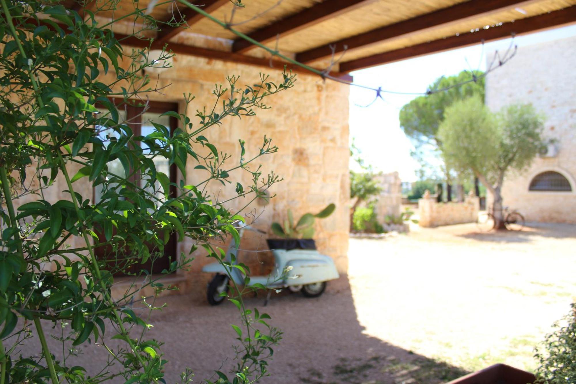 Masseria Tolla Остуни Экстерьер фото