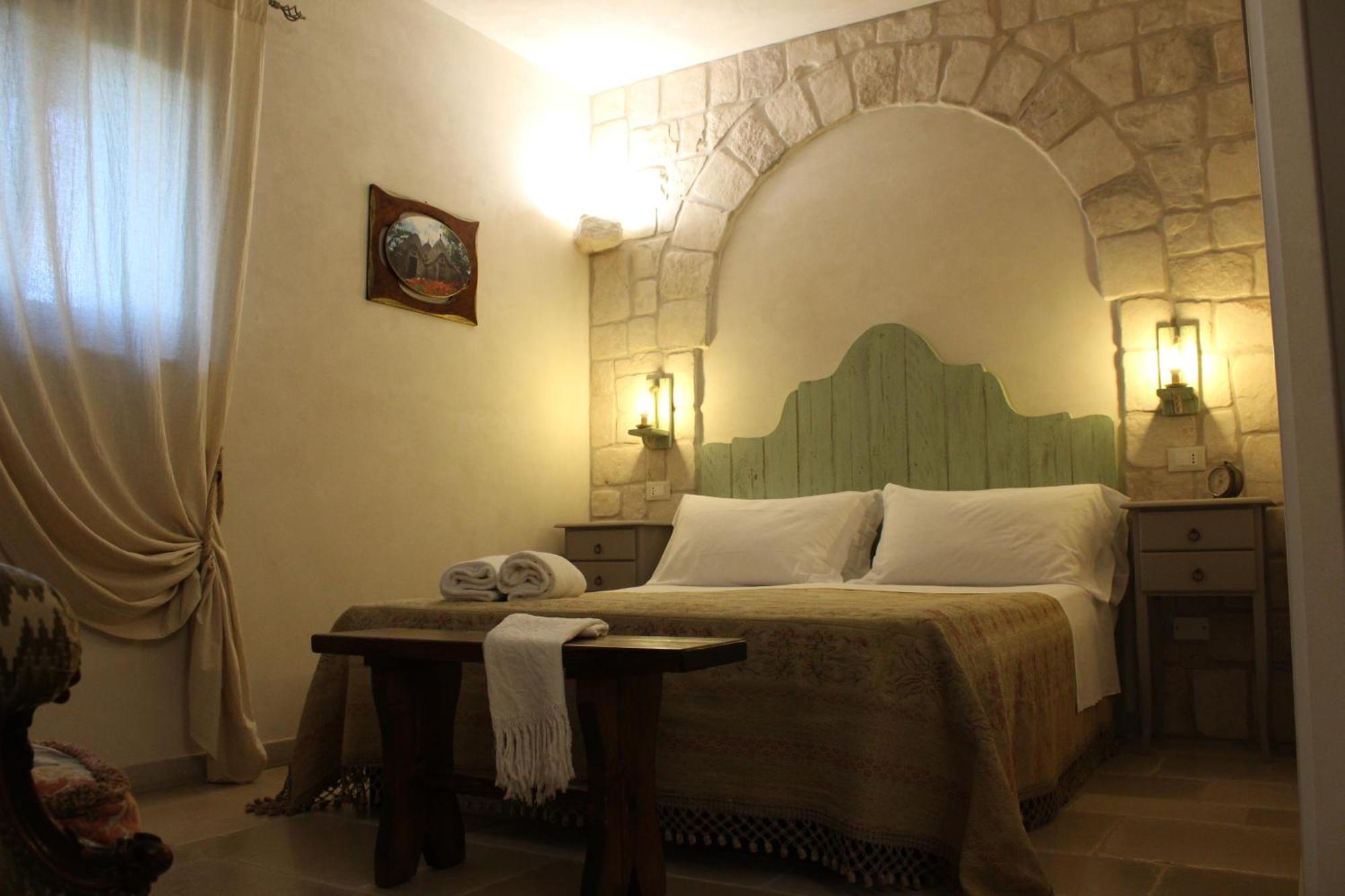 Masseria Tolla Остуни Экстерьер фото
