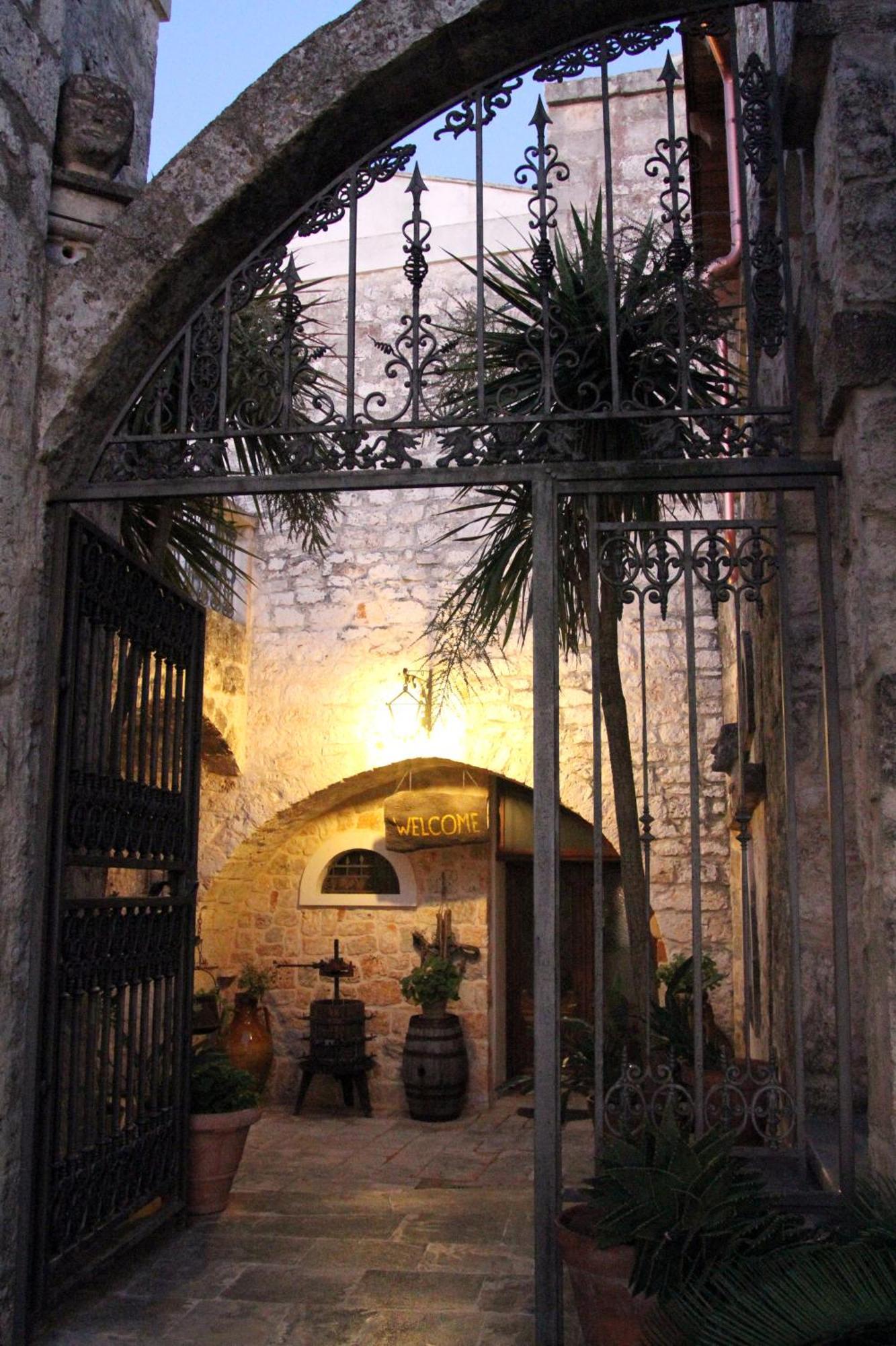 Masseria Tolla Остуни Экстерьер фото