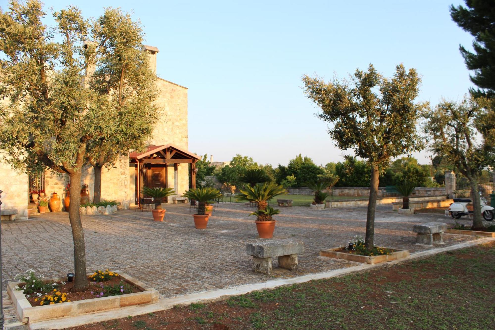 Masseria Tolla Остуни Экстерьер фото