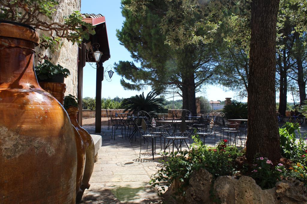 Masseria Tolla Остуни Экстерьер фото